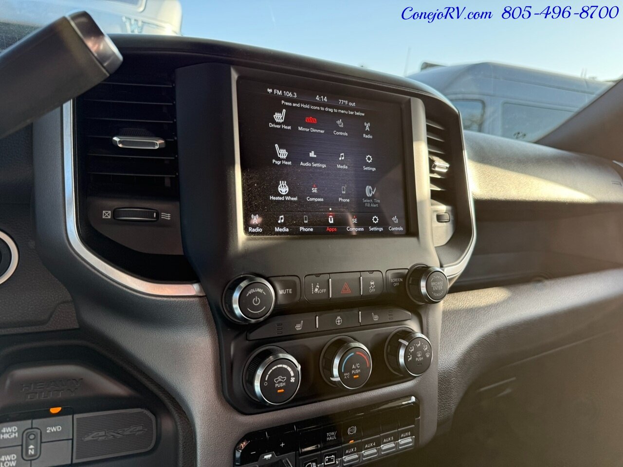 2022 Dynamax Isata 5 Series Xplorer 30FW FOUR WHEEL DRIVE Super-C Full Body Paint Cummins Turbo Diesel 16K Miles - Photo 38 - Thousand Oaks, CA 91360