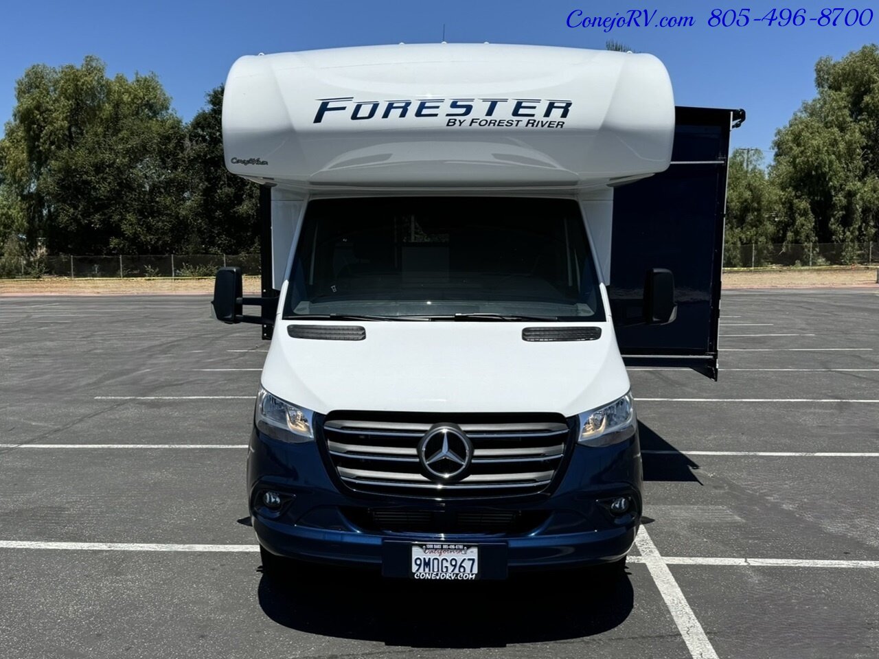 2024 Forest River Forester 2401T Full Wall Slide-Out Mercedes Turbo Diesel Full  Body Paint - Photo 48 - Thousand Oaks, CA 91360