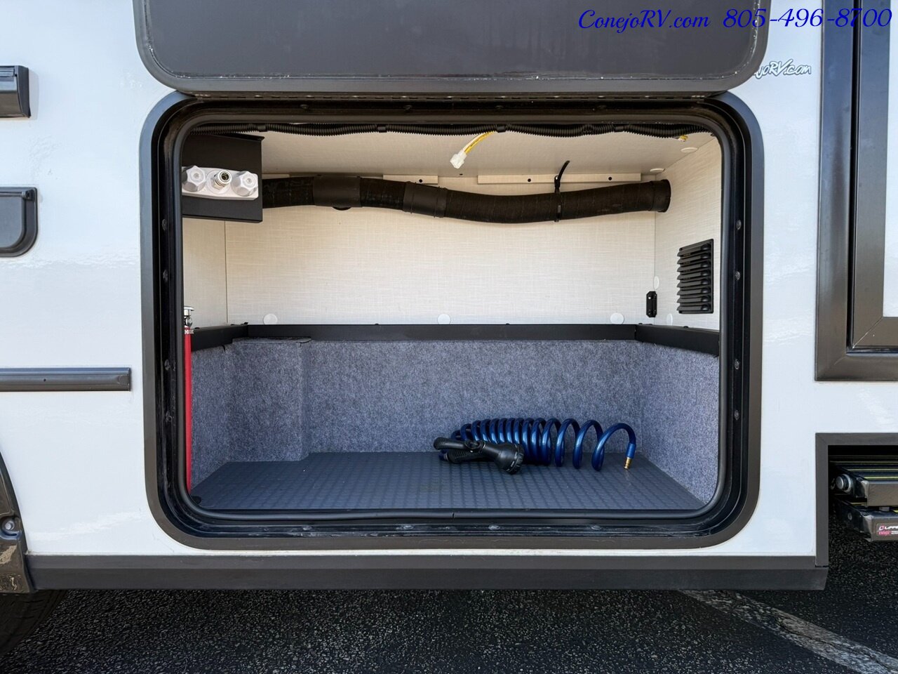 2023 Winnebago Ekko 22A Lithium Power 310HP All Wheel Drive Pop Top 25K Miles - Photo 54 - Thousand Oaks, CA 91360