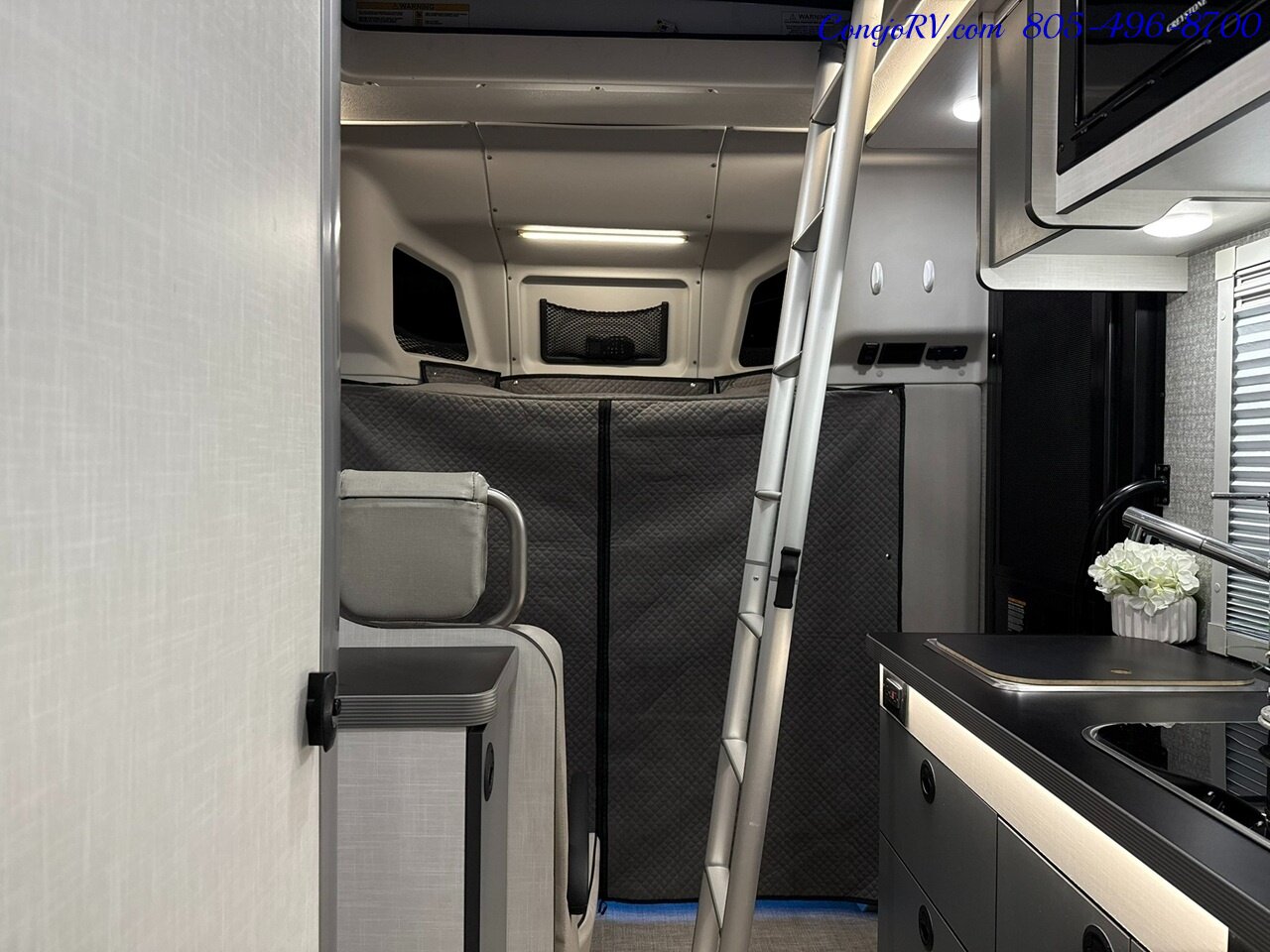 2023 Winnebago Ekko 22A Lithium Power 310HP All Wheel Drive Pop Top 25K Miles - Photo 34 - Thousand Oaks, CA 91360