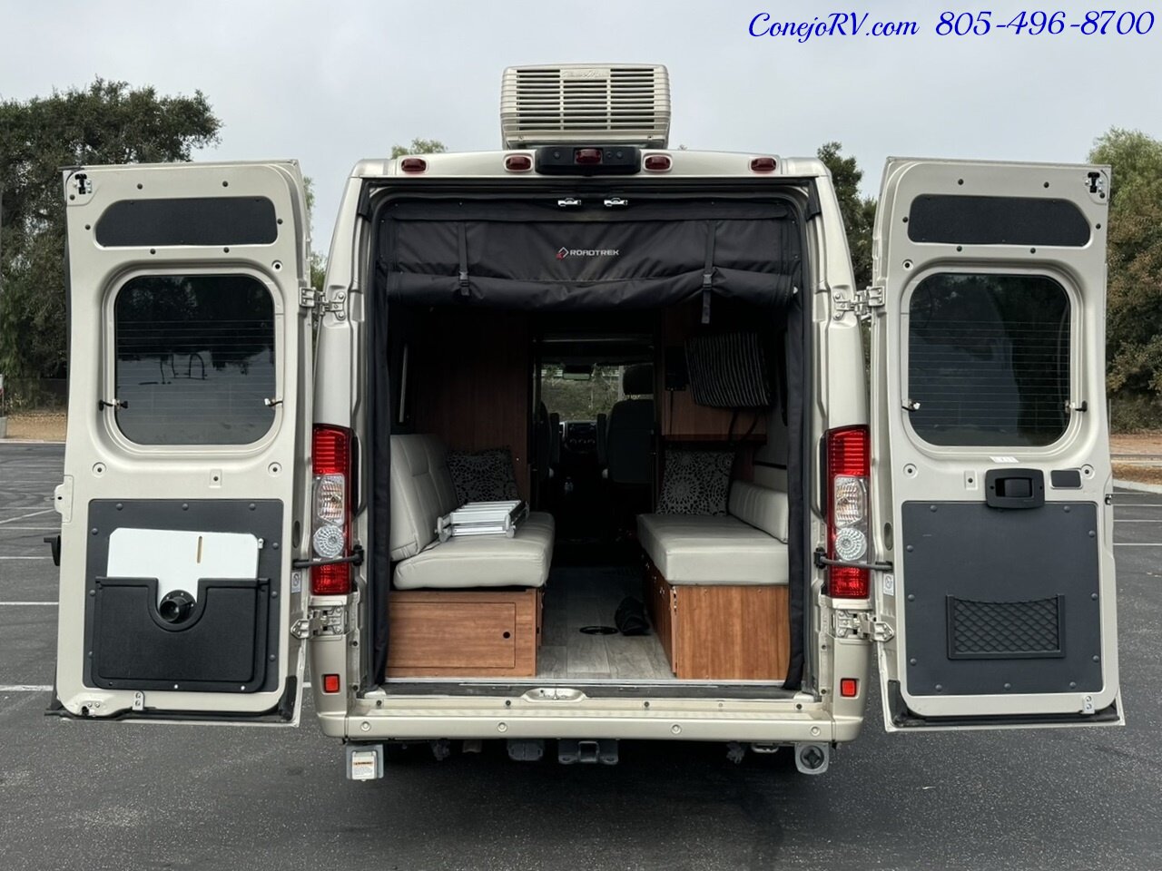 2021 Roadtrek Zion Slumber Lithium System Power Lounge Opposing Couches Pop  Top - Photo 42 - Thousand Oaks, CA 91360