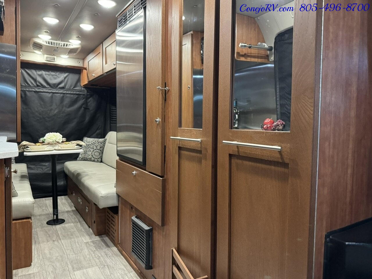 2021 Roadtrek Zion Slumber Lithium System Power Lounge Opposing Couches Pop  Top - Photo 6 - Thousand Oaks, CA 91360