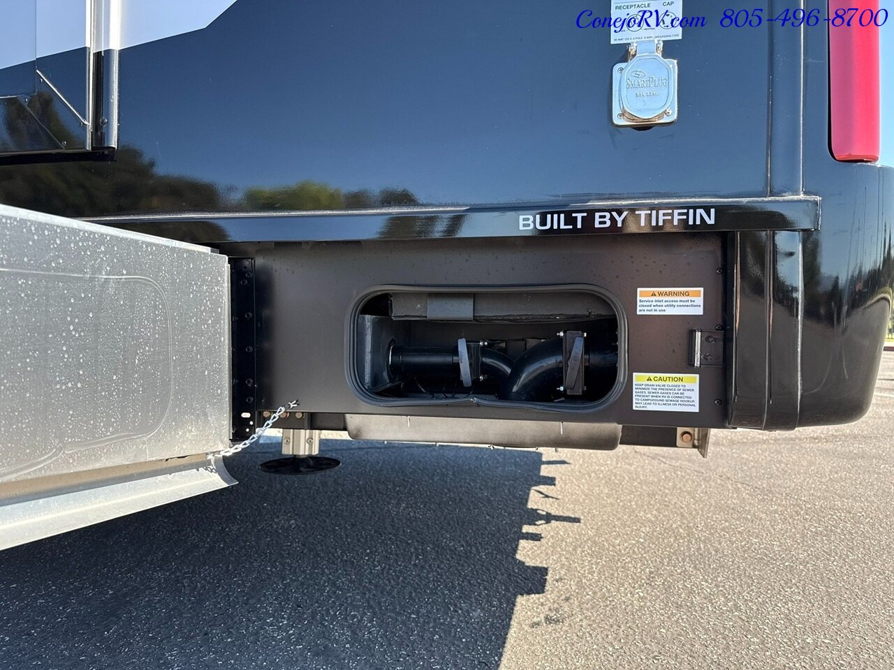 2026 Tiffin Wayfarer 25XRW Murphy Bed Full Wall Slide-Out Theater Seats Mercedes Turbo Diesel Full Body Paint - Photo 48 - Thousand Oaks, CA 91360