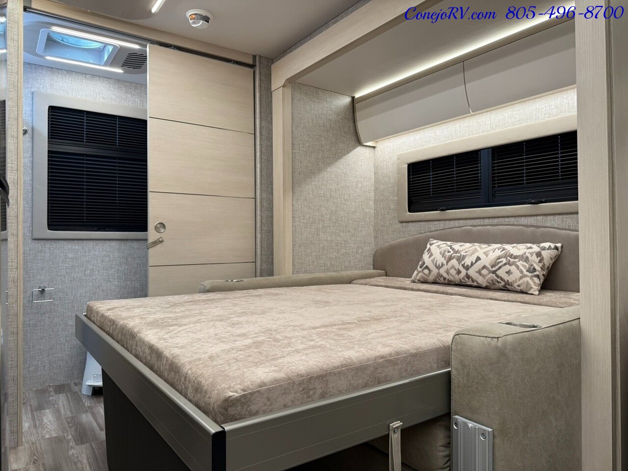 2026 Tiffin Wayfarer 25XRW Murphy Bed Full Wall Slide-Out Theater Seats Mercedes Turbo Diesel Full Body Paint - Photo 20 - Thousand Oaks, CA 91360
