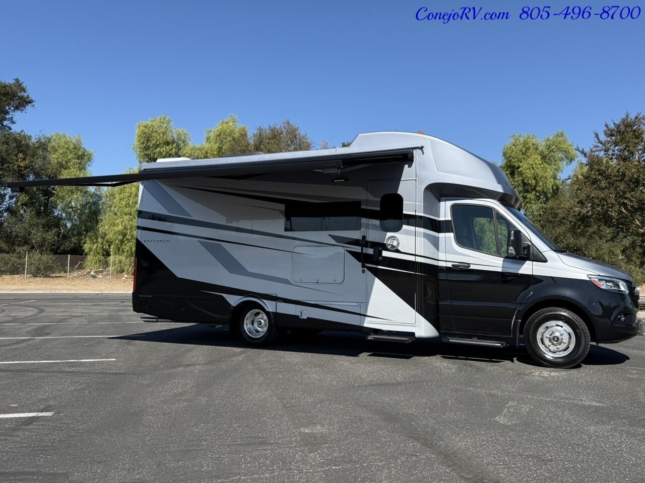 2026 Tiffin Wayfarer 25XRW Murphy Bed Full Wall Slide-Out Theater Seats Mercedes Turbo Diesel Full Body Paint - Photo 42 - Thousand Oaks, CA 91360
