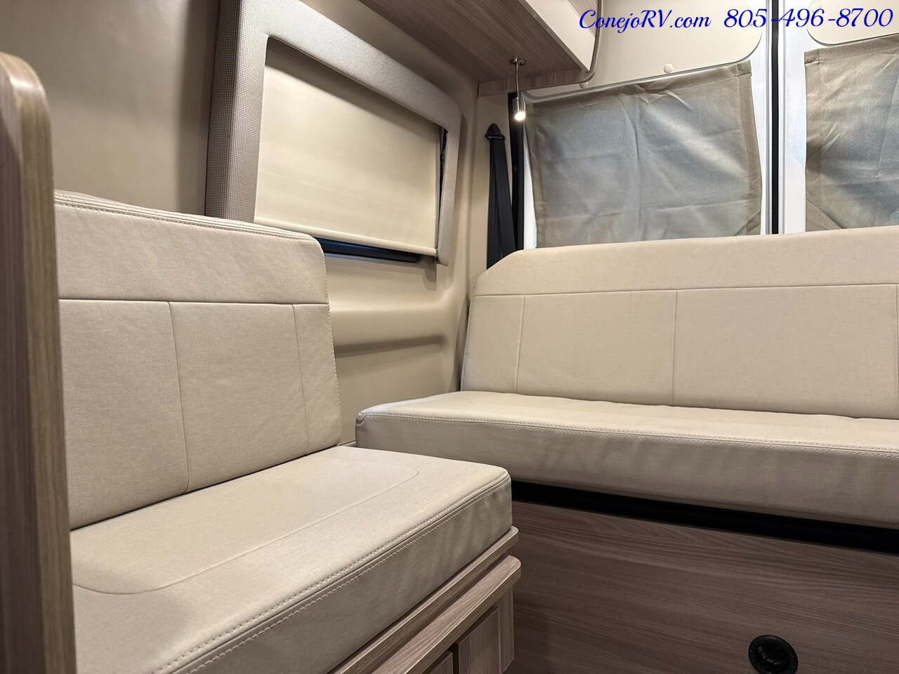 2023 Thor Sequence 20J Full Galley Rear Lounge Pop Top - Photo 21 - Thousand Oaks, CA 91360