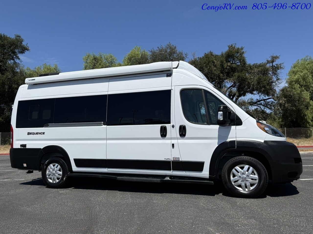 2023 Thor Sequence 20J Full Galley Rear Lounge Pop Top - Photo 3 - Thousand Oaks, CA 91360