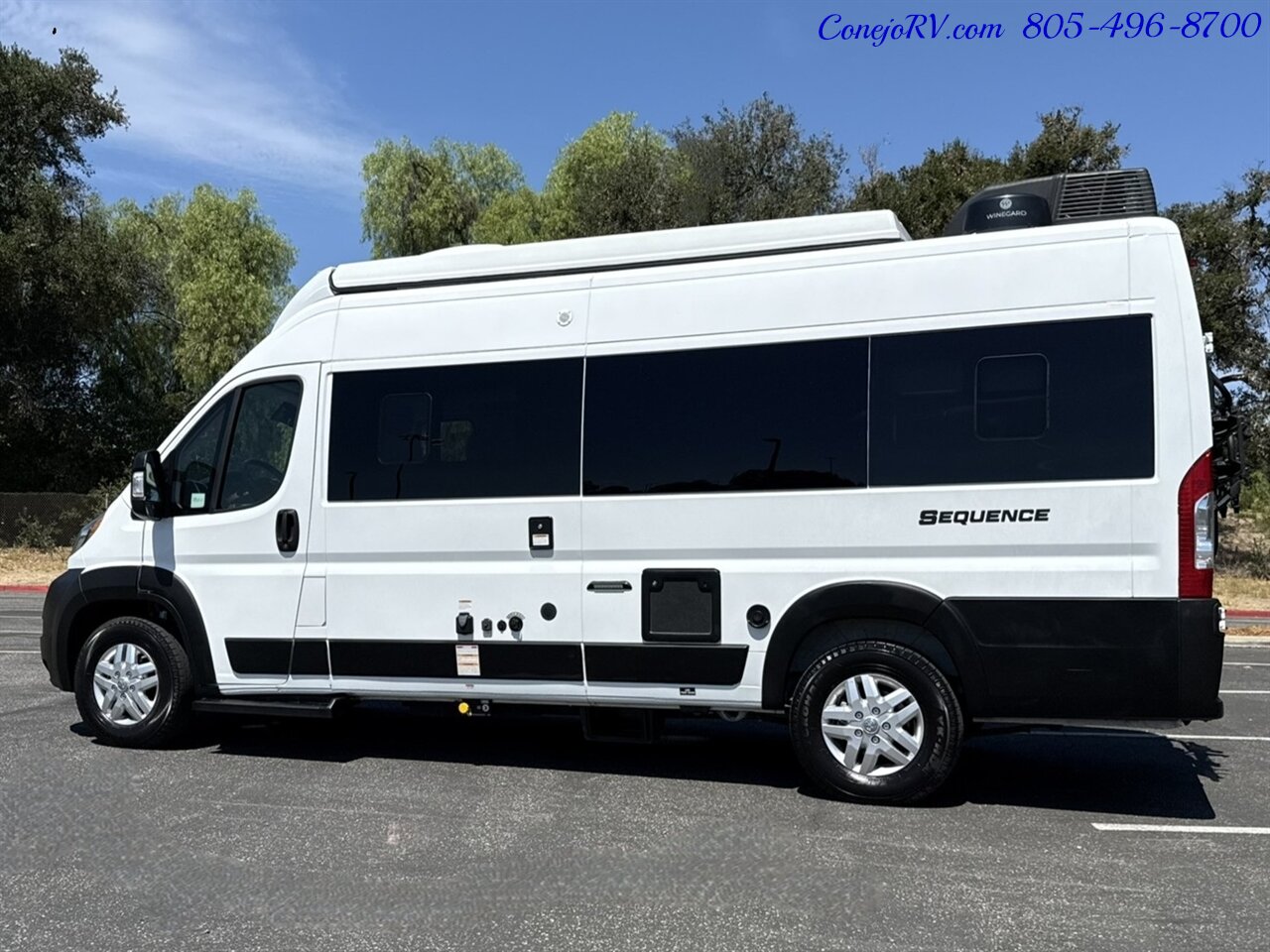 2023 Thor Sequence 20J Full Galley Rear Lounge Pop Top - Photo 2 - Thousand Oaks, CA 91360