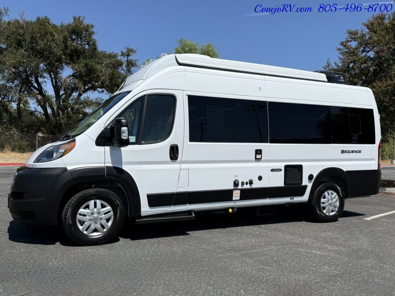 2023 Thor Sequence 20J Full Galley Rear Lounge Pop Top - Photo 44 - Thousand Oaks, CA 91360