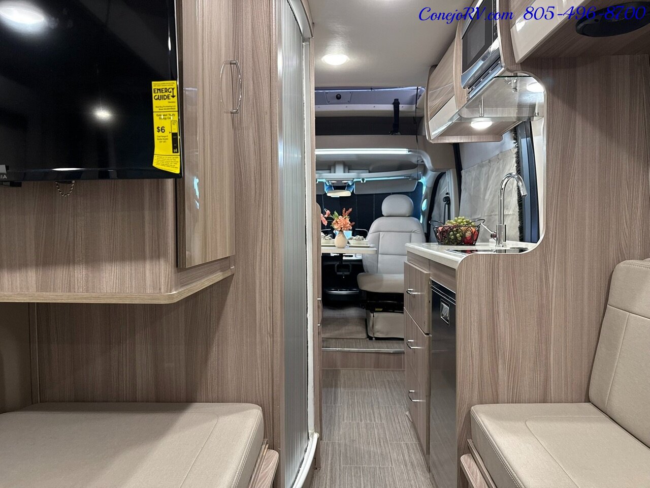 2023 Thor Sequence 20J Full Galley Rear Lounge Pop Top - Photo 27 - Thousand Oaks, CA 91360