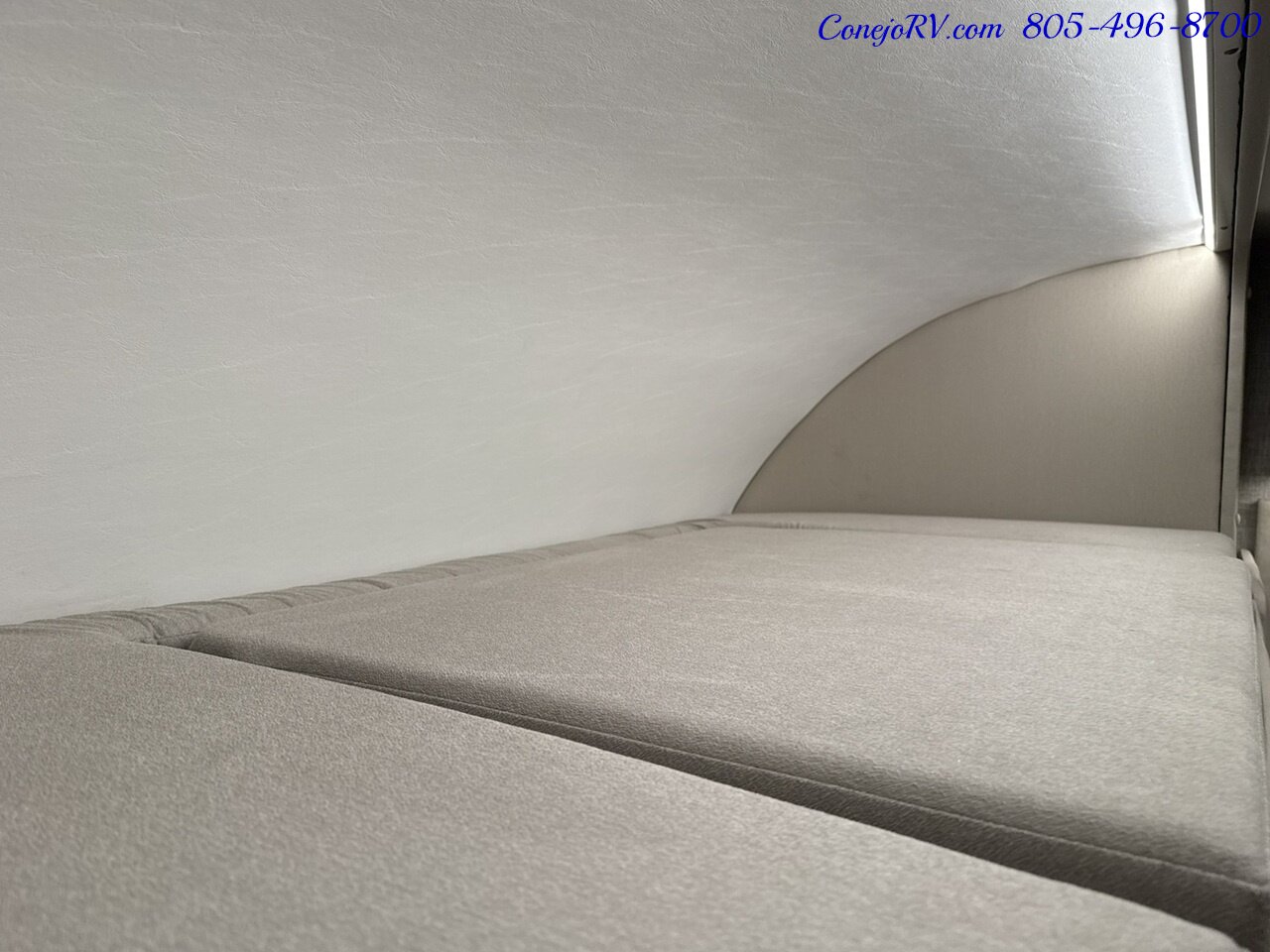 2026 Tiffin Wayfarer 25XLW Slide-Out Theater Seats Mercedes Turbo Diesel Full Body Paint - Photo 33 - Thousand Oaks, CA 91360