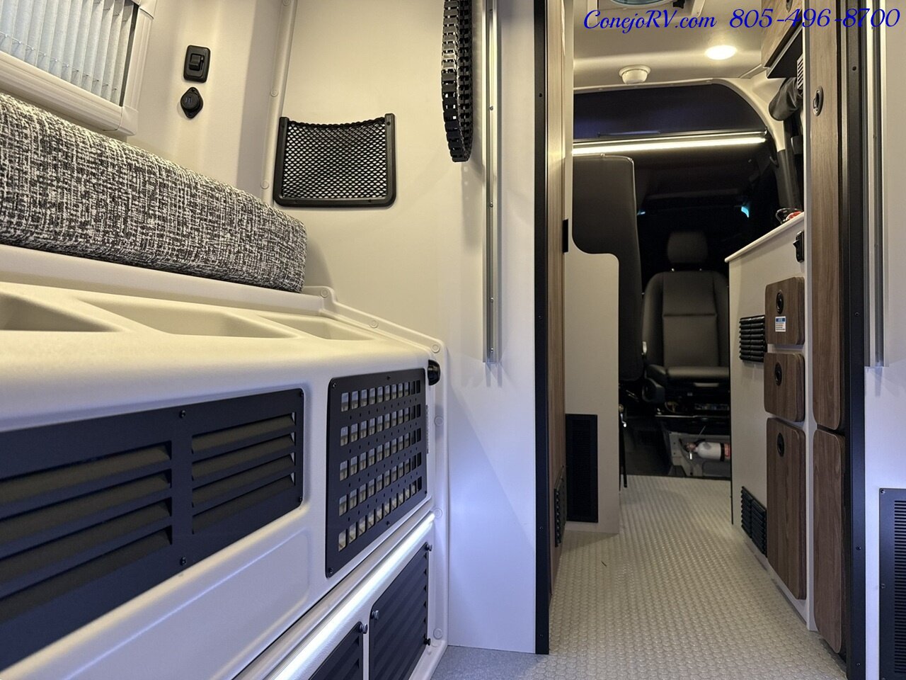 2026 Tiffin GH1 AWD Sprinter Mercedes Turbo Diesel 540AH Battle  Born Lithium Ion Kit - Photo 29 - Thousand Oaks, CA 91360