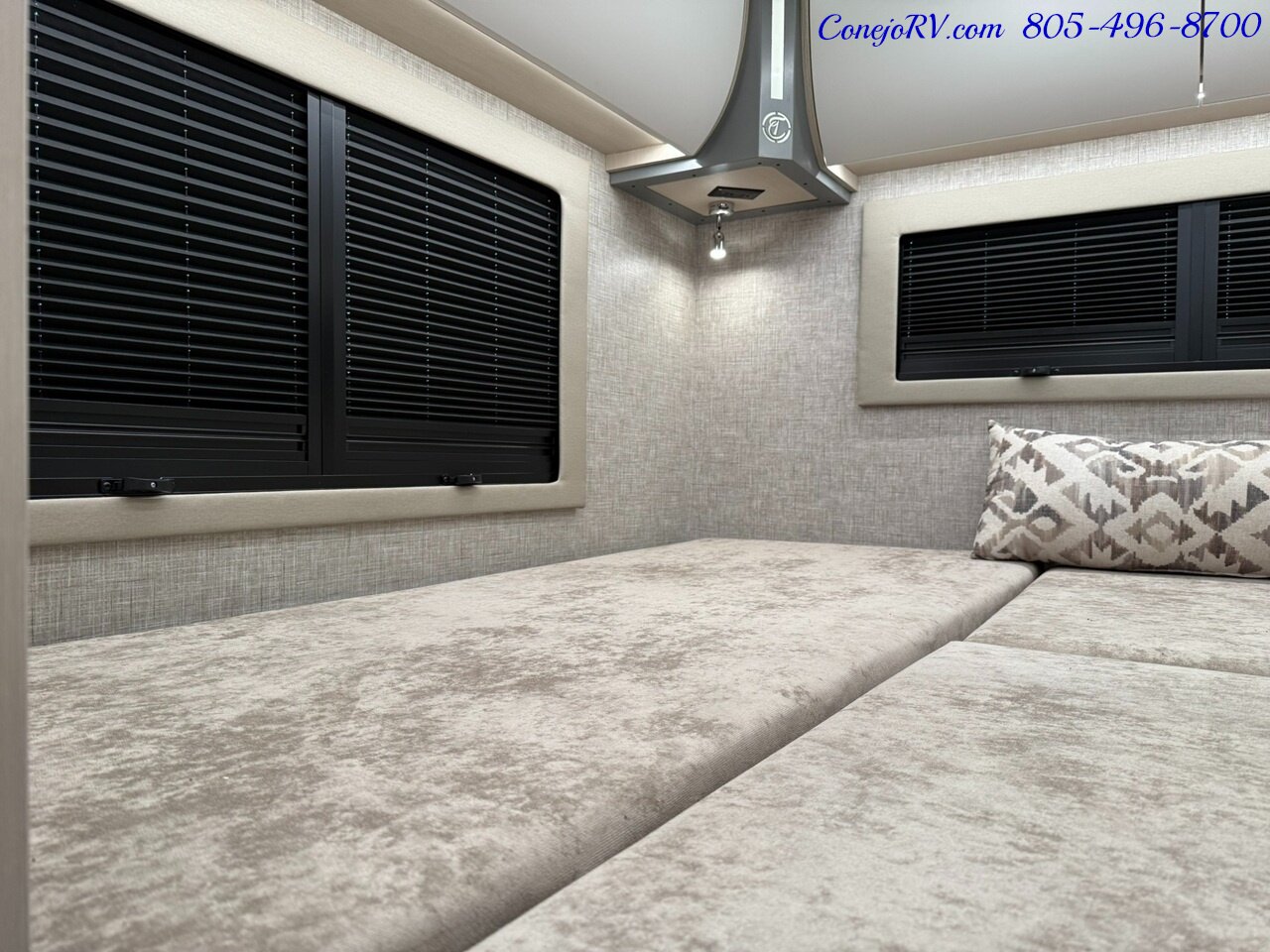 2026 Tiffin Wayfarer 25XLW Slide-Out Theater Seats Mercedes Turbo Diesel  Full Body Paint - Photo 22 - Thousand Oaks, CA 91360