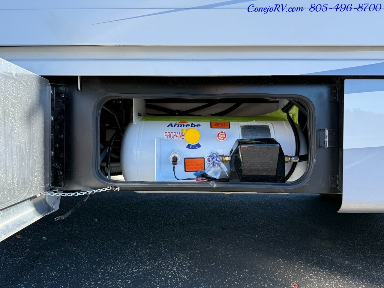 2026 Tiffin Wayfarer 25XLW Slide-Out Theater Seats Mercedes Turbo Diesel  Full Body Paint - Photo 48 - Thousand Oaks, CA 91360