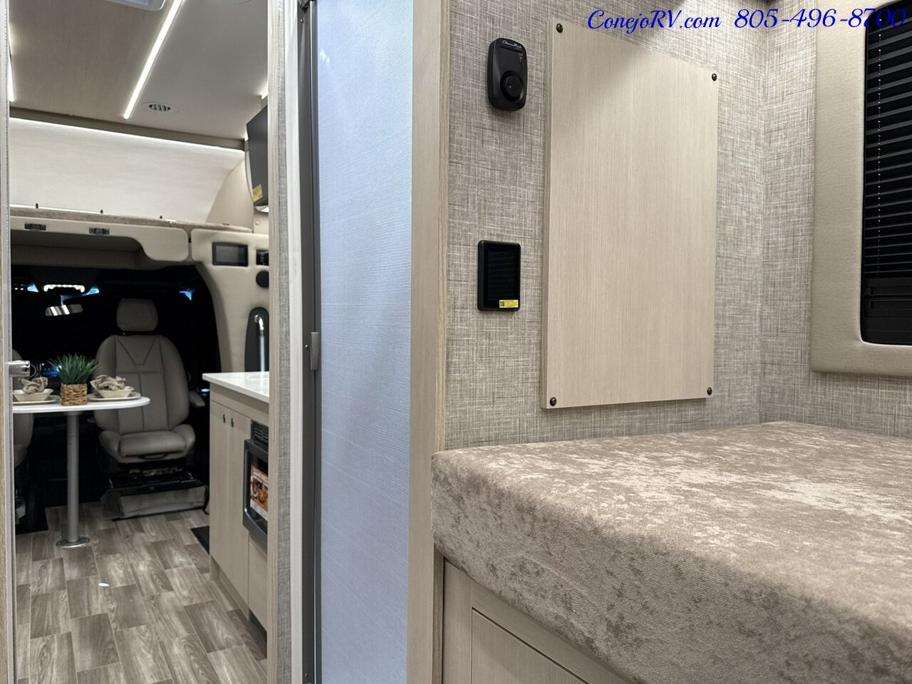 2026 Tiffin Wayfarer 25XLW Slide-Out Theater Seats Mercedes Turbo Diesel  Full Body Paint - Photo 26 - Thousand Oaks, CA 91360