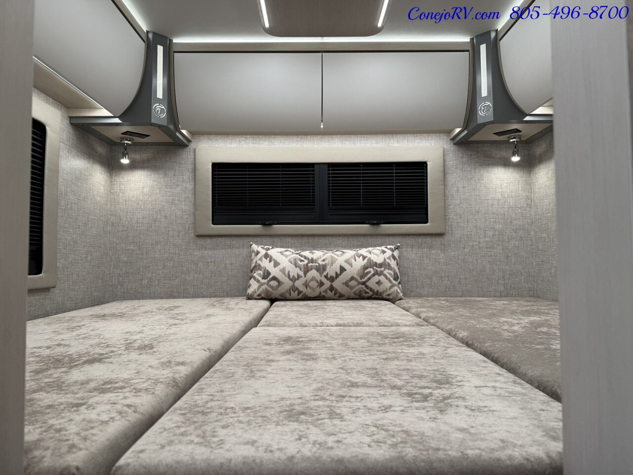 2026 Tiffin Wayfarer 25XLW Slide-Out Theater Seats Mercedes Turbo Diesel  Full Body Paint - Photo 20 - Thousand Oaks, CA 91360
