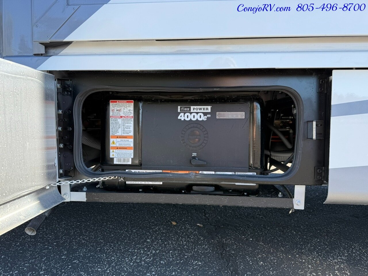 2026 Tiffin Wayfarer 25XLW Slide-Out Theater Seats Mercedes Turbo Diesel  Full Body Paint - Photo 47 - Thousand Oaks, CA 91360