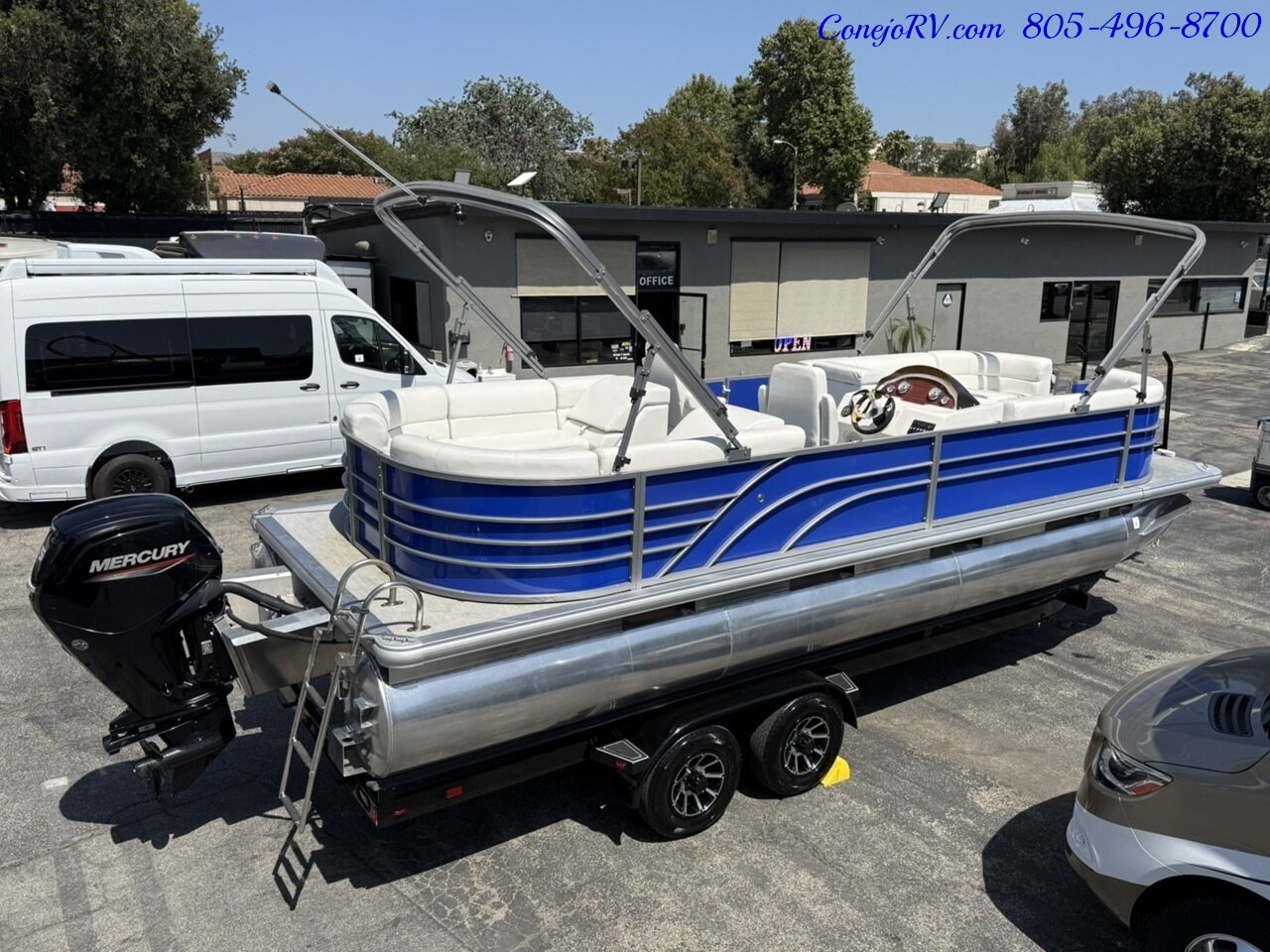 2024 Frontier Pontoons 24' Cruiser - Photo 4 - Thousand Oaks, CA 91360