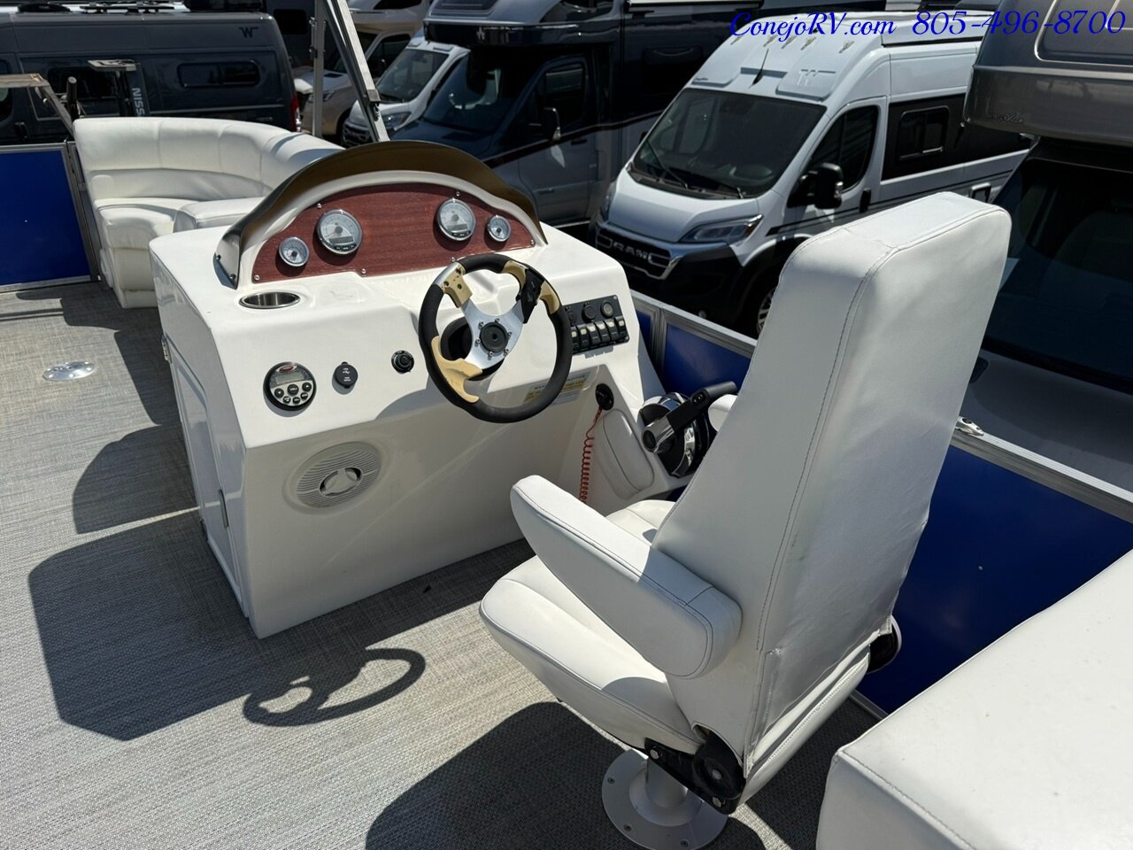 2024 Frontier Pontoons 24' Cruiser - Photo 17 - Thousand Oaks, CA 91360