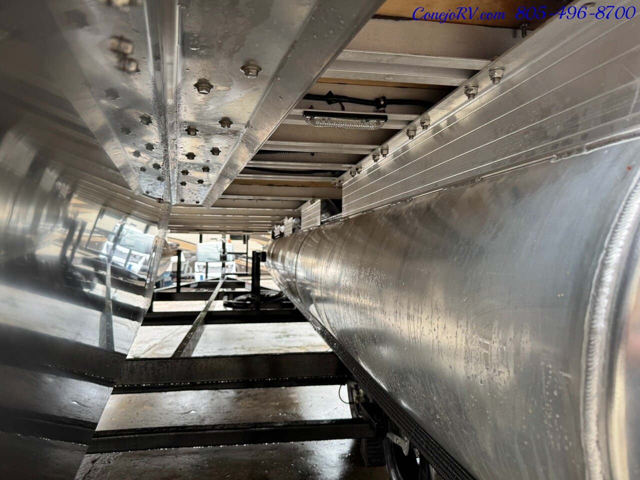 2024 Frontier Pontoons 24 " Cruiser - Photo 27 - Thousand Oaks, CA 91360
