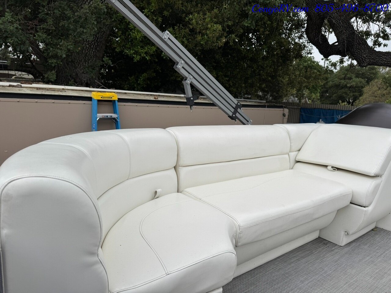 2024 Frontier Pontoons 24 " Cruiser - Photo 6 - Thousand Oaks, CA 91360