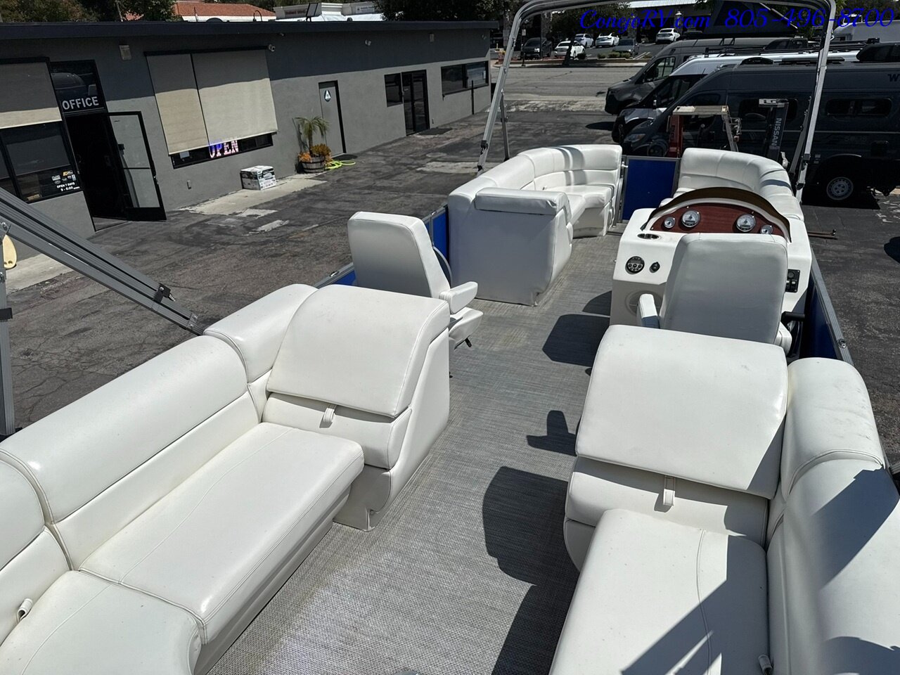 2024 Frontier Pontoons 24' Cruiser - Photo 14 - Thousand Oaks, CA 91360