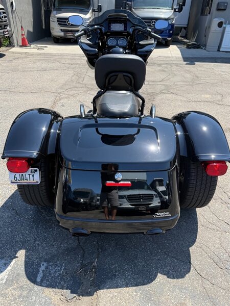 2024 Harley-Davidson Touring Road Glide 3 FLTRT   - Photo 8 - Thousand Oaks, CA 91360