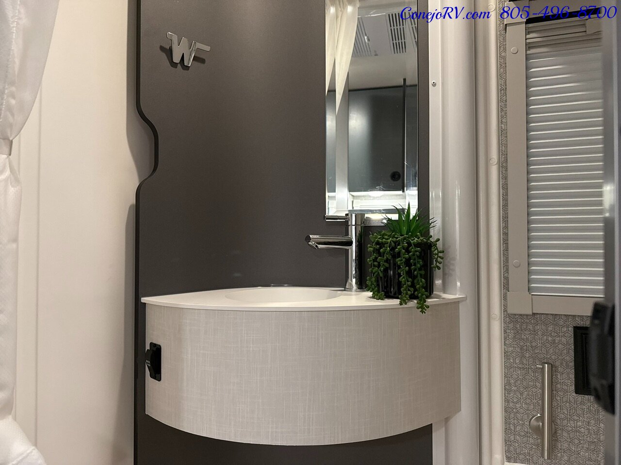 2026 Winnebago Ekko 23B Mercedes Sprinter Lithium Power All Wheel Drive - Photo 20 - Thousand Oaks, CA 91360