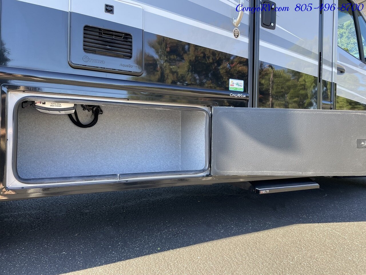 2024 DYNAMAX Isata 3 Series 24FW Full-Wall Slide HYDRAULIC LEVELERS Full Body Paint  Mercedes Turbo Diesel - Photo 48 - Thousand Oaks, CA 91360