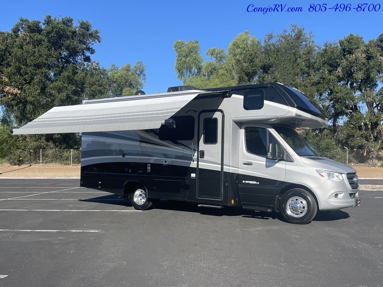 2024 DYNAMAX Isata 3 Series 24FW Full-Wall Slide HYDRAULIC LEVELERS Full Body Paint  Mercedes Turbo Diesel - Photo 50 - Thousand Oaks, CA 91360