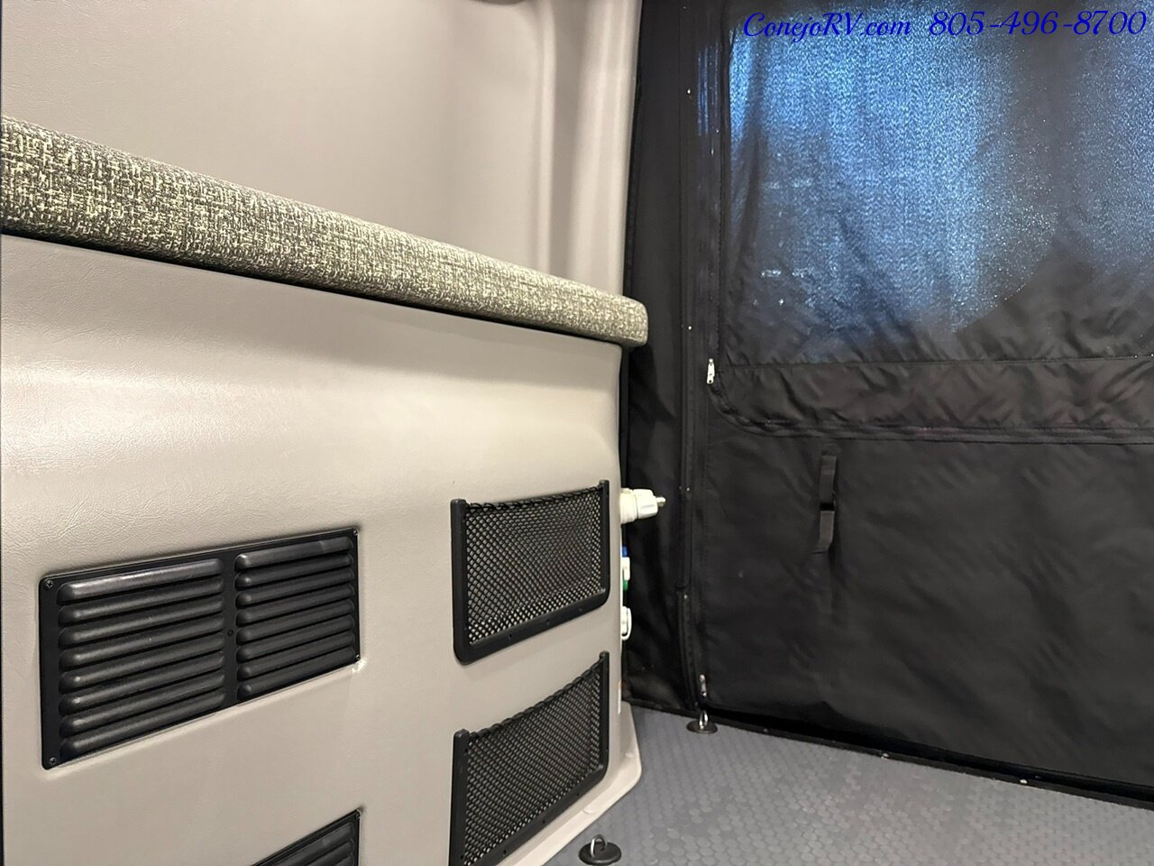 2020 Winnebago Revel 44E 4X4 Sprinter Mercedes Turbo Diesel 63K Miles   - Photo 21 - Thousand Oaks, CA 91360