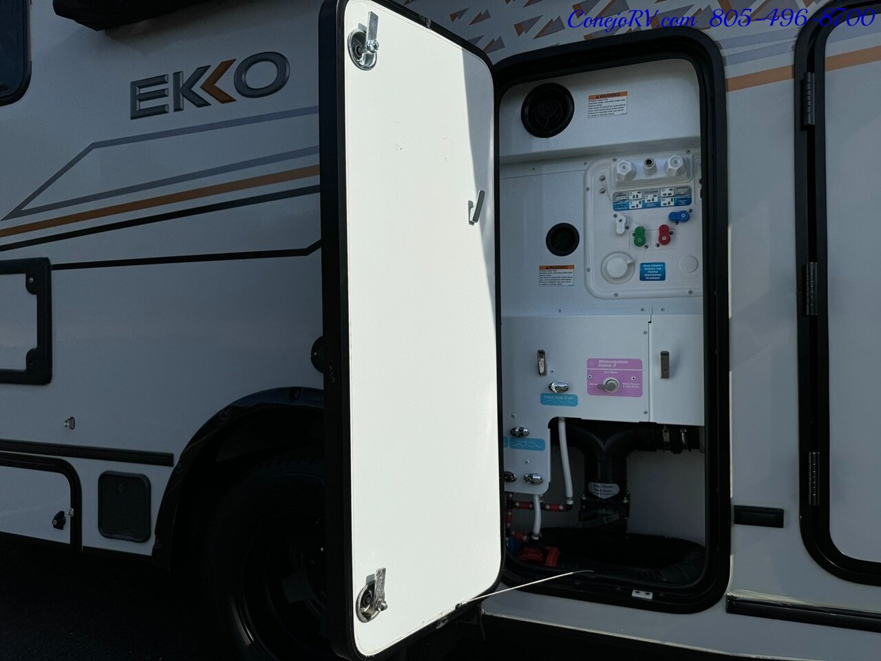 2022 Winnebago Ekko 22A Lithium Power 310HP All Wheel Drive   - Photo 45 - Thousand Oaks, CA 91360