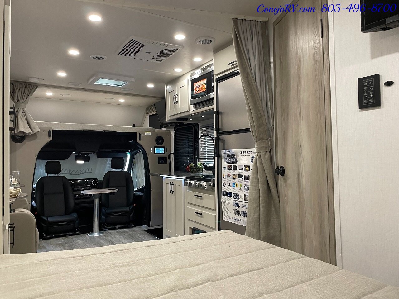 2023 DYNAMAX Isata 3 Series 24FW Full-Wall Slide HYDRAULIC LEVELERS Full Body  Paint Mercedes Turbo Diesel - Photo 25 - Thousand Oaks, CA 91360