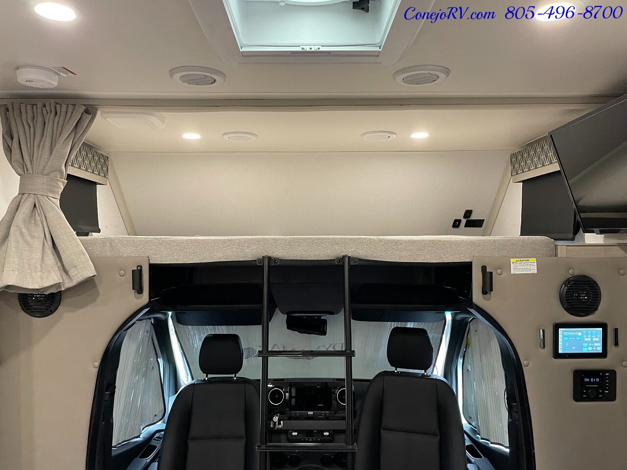 2023 DYNAMAX Isata 3 Series 24FW Full-Wall Slide HYDRAULIC LEVELERS Full Body  Paint Mercedes Turbo Diesel - Photo 29 - Thousand Oaks, CA 91360