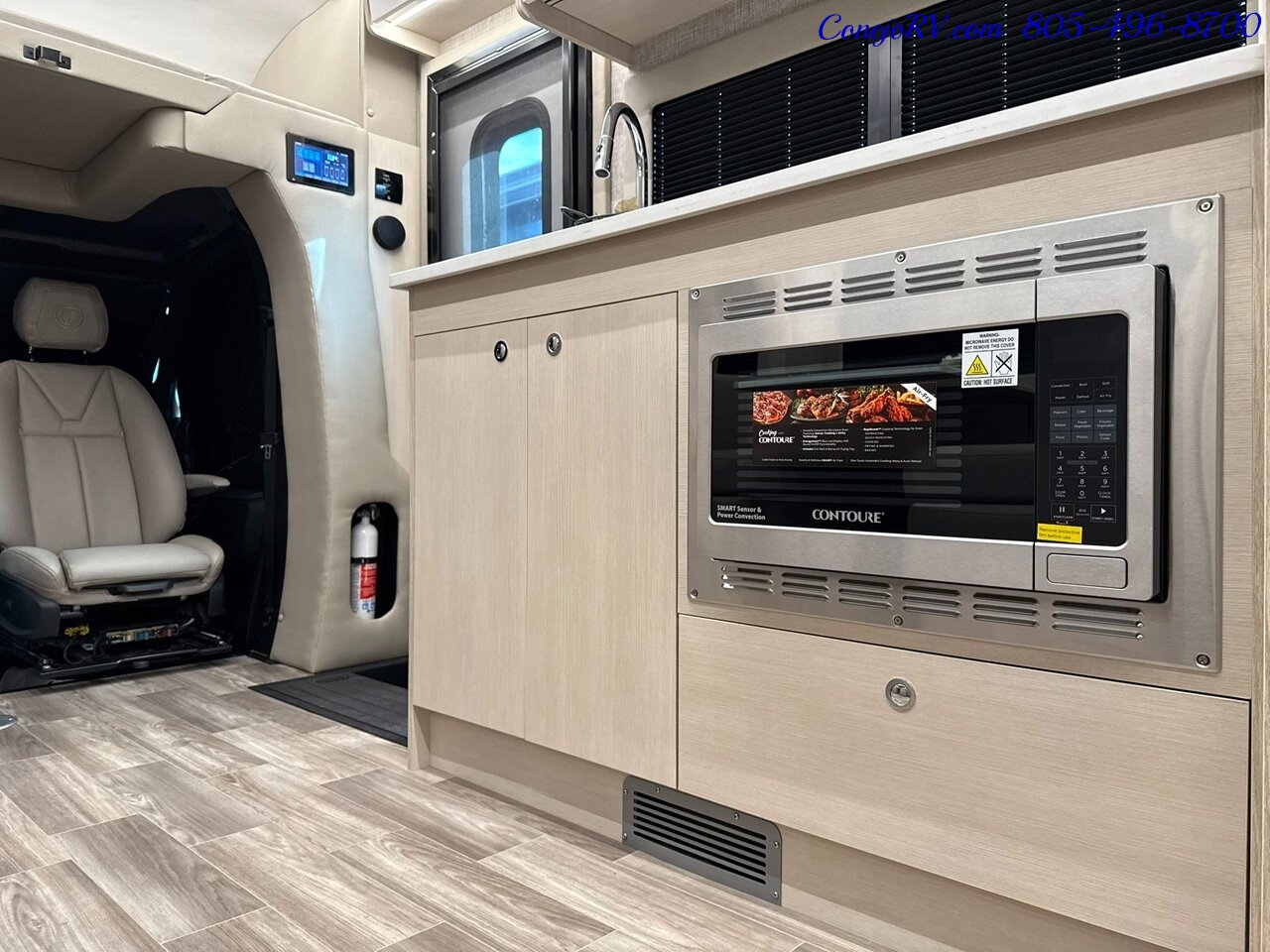 2026 Tiffin Wayfarer 25RW Murphy Bed Full Wall Slide-Out Booth Dinette Mercedes Turbo Diesel Full Body Paint - Photo 16 - Thousand Oaks, CA 91360