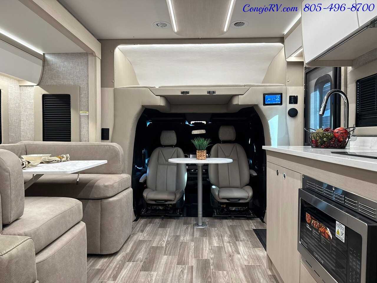 2026 Tiffin Wayfarer 25RW Murphy Bed Full Wall Slide-Out Booth Dinette Mercedes Turbo Diesel Full Body Paint - Photo 27 - Thousand Oaks, CA 91360