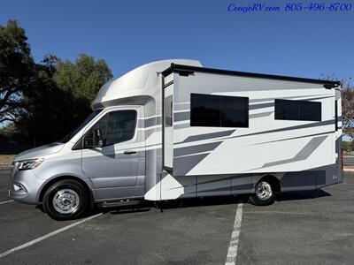 2026 Tiffin Wayfarer 25RW 4500 Murphy Bed Full Wall Slide-Out Booth Dinette  Mercedes Turbo Diesel Full Body Paint