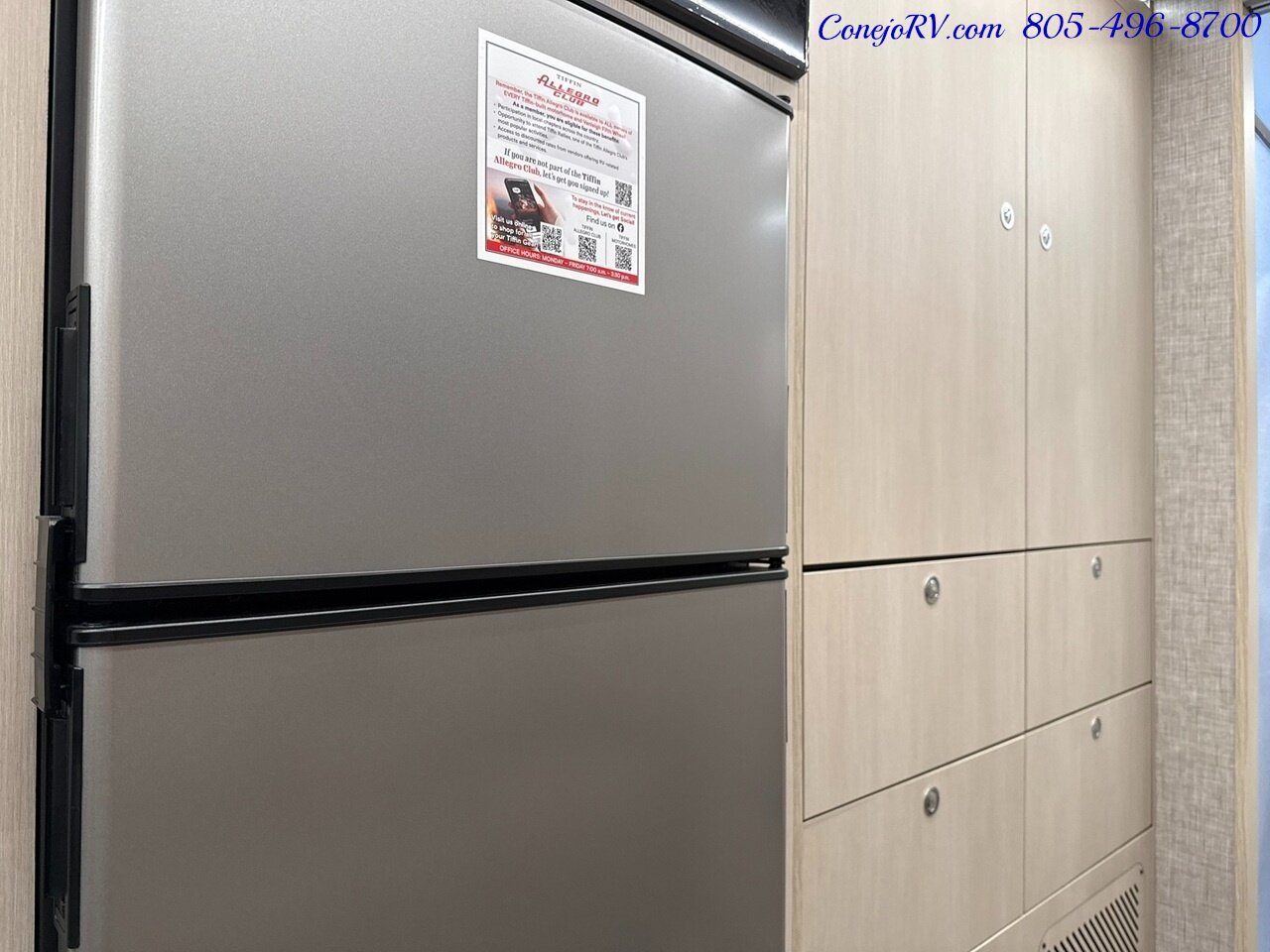 2026 Tiffin Wayfarer 25RW Murphy Bed Full Wall Slide-Out Booth Dinette Mercedes Turbo Diesel Full Body Paint - Photo 15 - Thousand Oaks, CA 91360