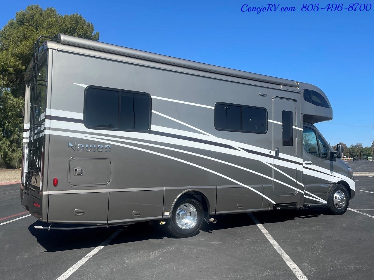 2023 Winnebago Navion 24V Slide-Out Mercedes Turbo Diesel Full Body Paint   - Photo 4 - Thousand Oaks, CA 91360