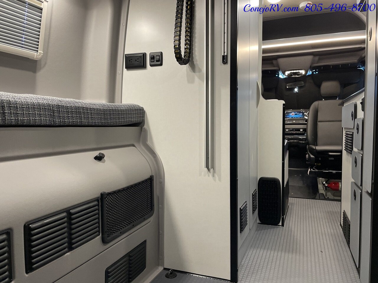 2024 Winnebago Revel 44E 4X4 Sprinter Mercedes Turbo Diesel, 320 AH Lithium   - Photo 31 - Thousand Oaks, CA 91360