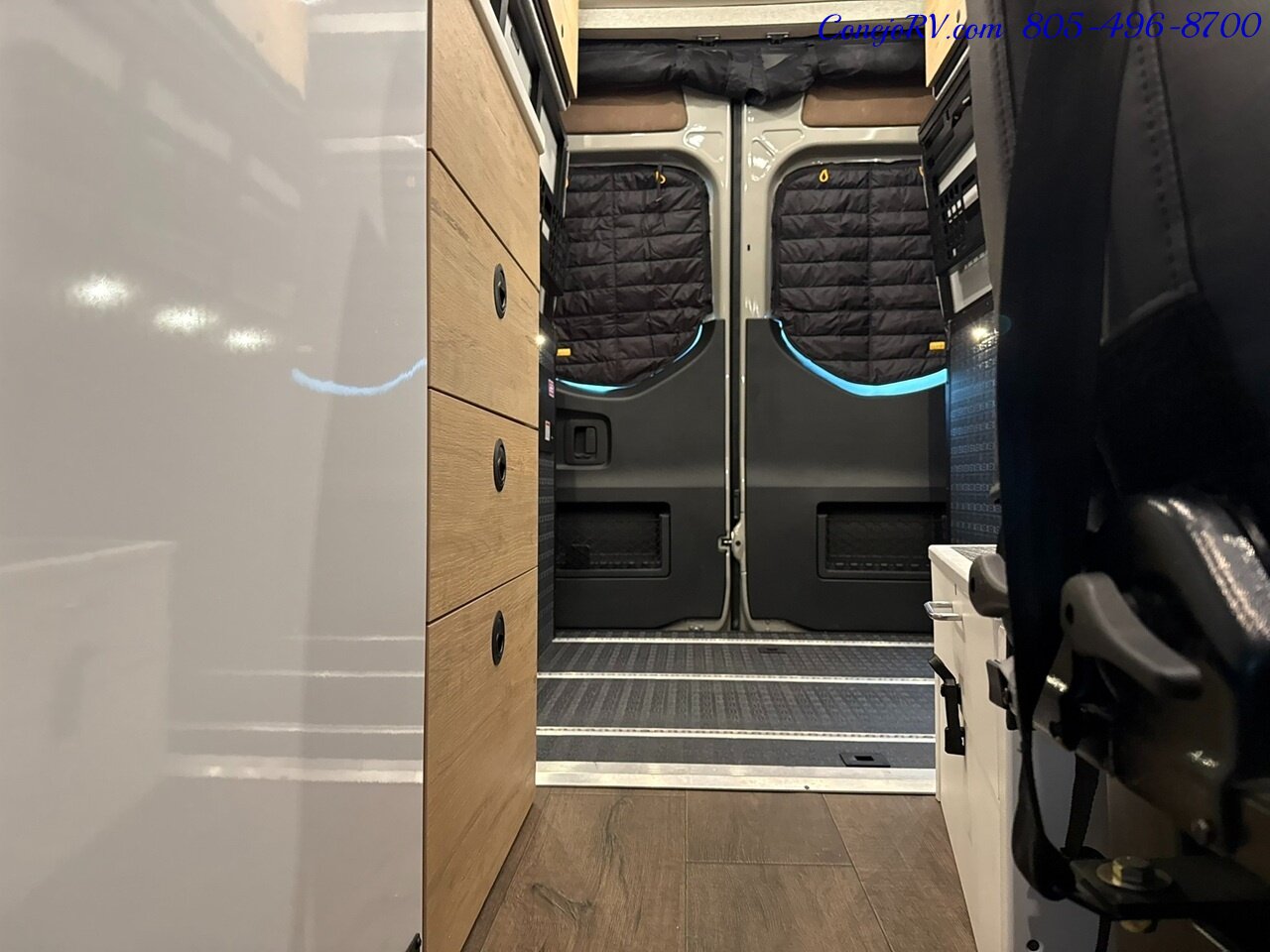 2027 Storyteller Overland Classic Mode OG AWD Lithonics Lithium System Mercedes Sprinter  Turbo Diesel - Photo 14 - Thousand Oaks, CA 91360