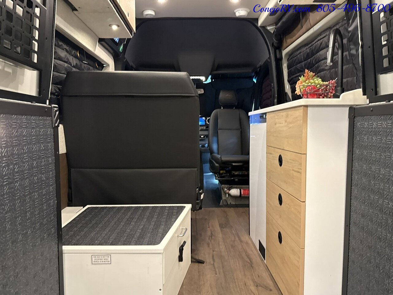 2027 Storyteller Overland Classic Mode OG AWD Lithonics Lithium System Mercedes Sprinter  Turbo Diesel - Photo 27 - Thousand Oaks, CA 91360