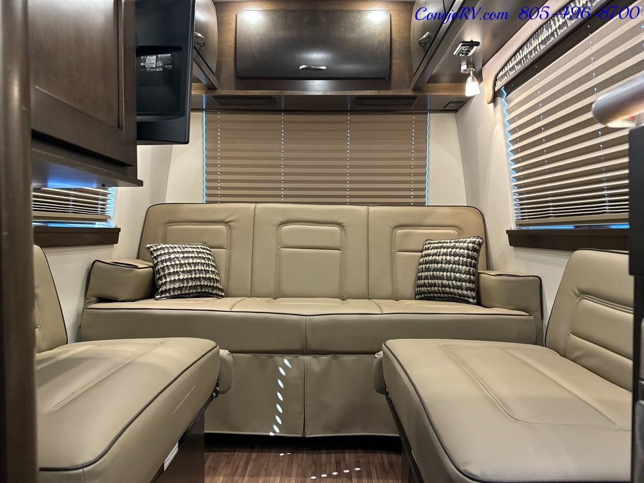 2017 Coachmen Galleria 24Q Rear Lounge Quad Captains Seats Mercedes Turbo  Diesel - Photo 22 - Thousand Oaks, CA 91360