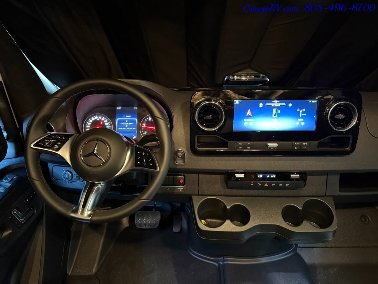 2027 Storyteller Overland Crew Mode XL AWD Pop Top 16.8kWh Lithonics Lithium System Mercedes Turbo Diesel - Photo 44 - Thousand Oaks, CA 91360