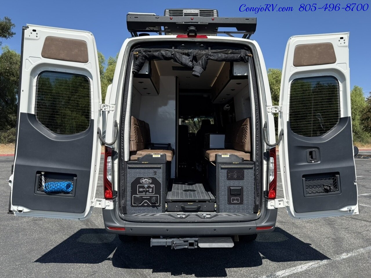 2027 Storyteller Overland Crew Mode XL AWD Pop Top 16.8kWh Lithonics Lithium System Mercedes Turbo Diesel - Photo 54 - Thousand Oaks, CA 91360