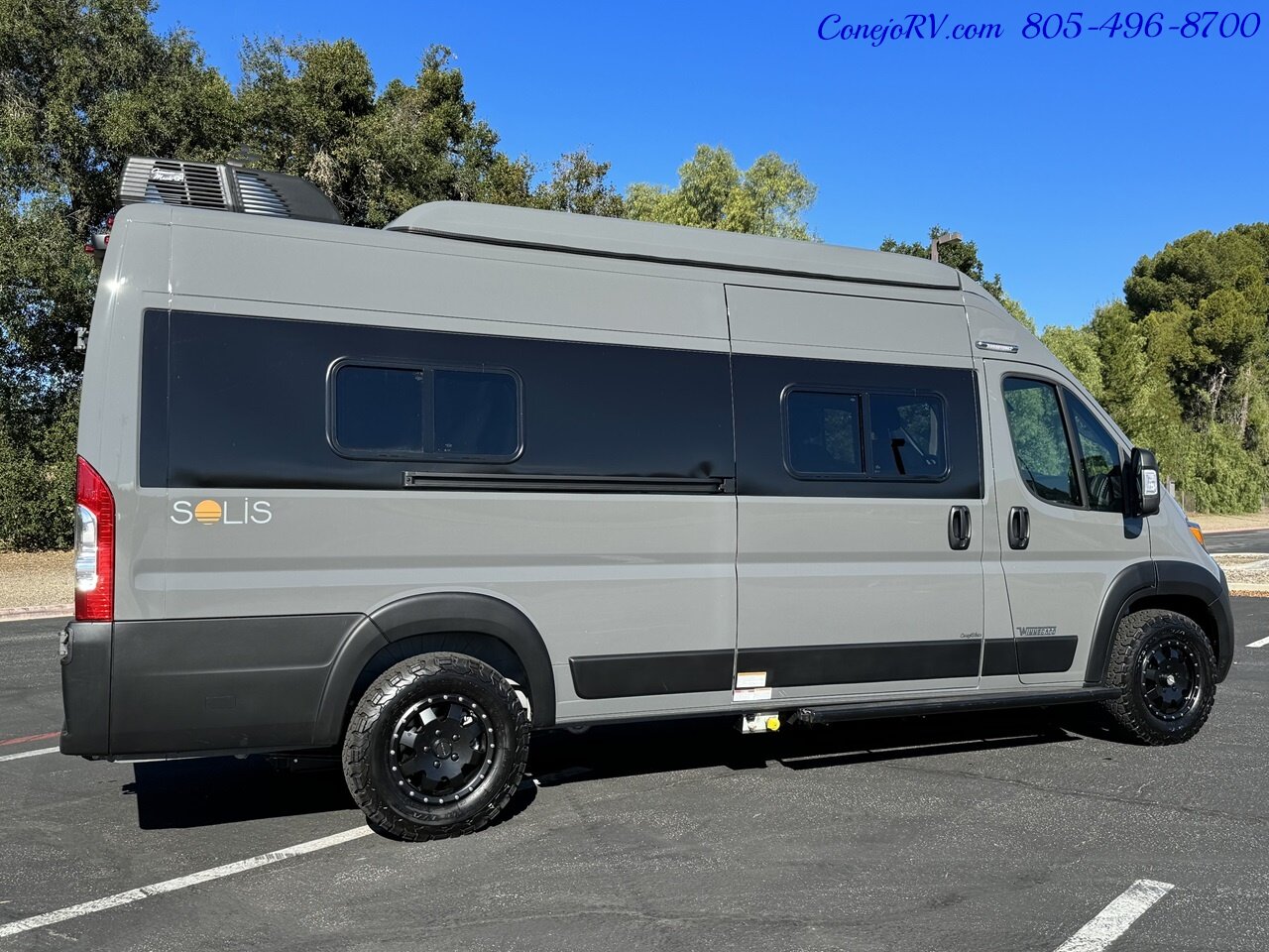 2024 Winnebago Solis 59PX Murphy Bed Pop Top Full Galley   - Photo 4 - Thousand Oaks, CA 91360