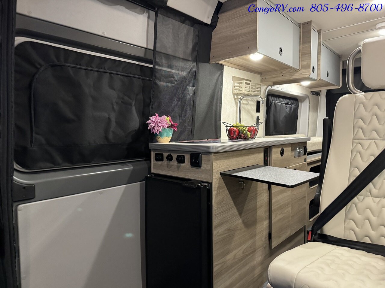 2024 Winnebago Solis 59PX Murphy Bed Pop Top Full Galley   - Photo 9 - Thousand Oaks, CA 91360