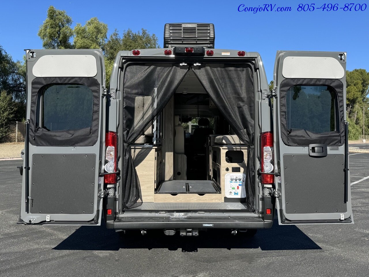 2024 Winnebago Solis 59PX Murphy Bed Pop Top Full Galley   - Photo 43 - Thousand Oaks, CA 91360