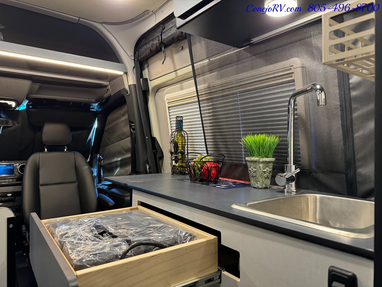 2024 Winnebago Revel 44E 4X4 Sprinter Mercedes Turbo Diesel, 320 AH Lithium  Custom Wrap - Photo 16 - Thousand Oaks, CA 91360