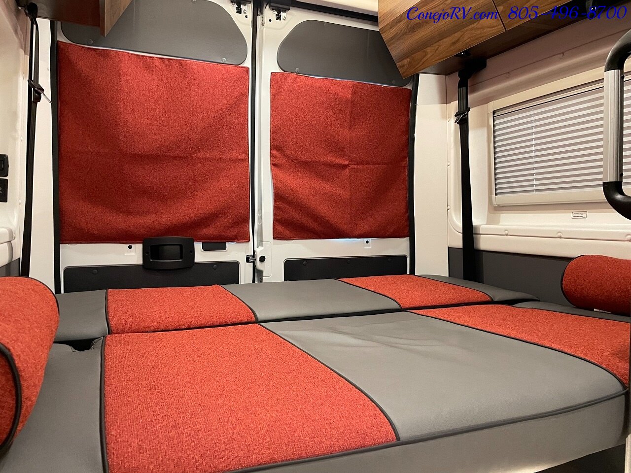 2023 WINNEBAGO Roam U59RA Accessibility Power Lift Power Lounge Full Galley   - Photo 23 - Thousand Oaks, CA 91360